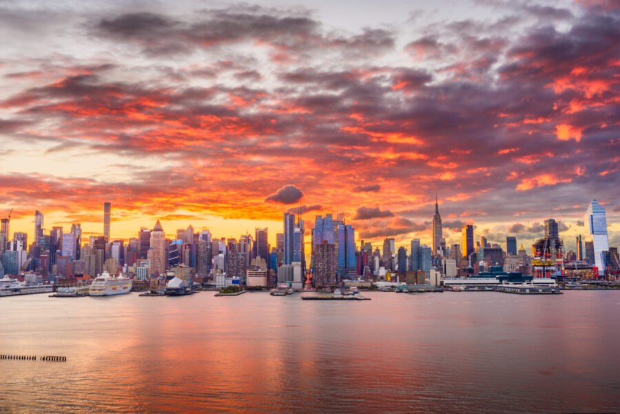 Llegan los atardeceres más tardíos a Nueva York