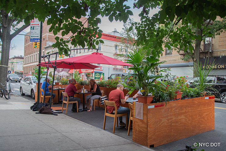 cena al aire libre en Nueva York